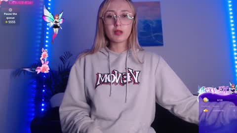 Snapshot of gabb_rioss chatting on January 2, 3:05 am Gabriela online show from January 2, 3:05 am