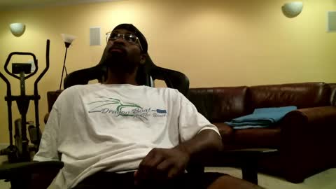 James online show from April 29, 4:05 am