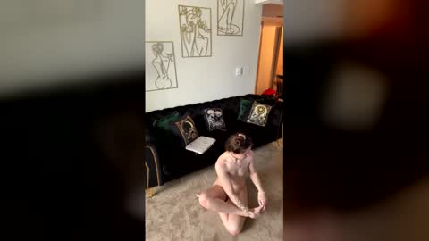 Gabbi Von Tate online show from April 2, 4:59 pm