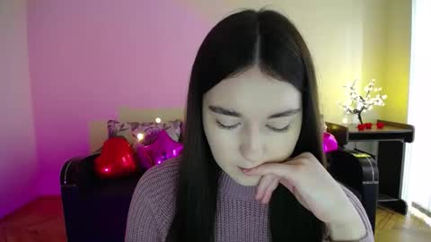 Jaklin online show from February 26, 8:59 am