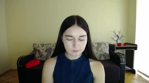 Jaklin online show from September 22, 8:49 am