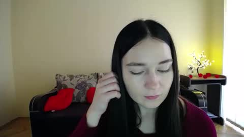 Jaklin online show from March 12, 9:48 am