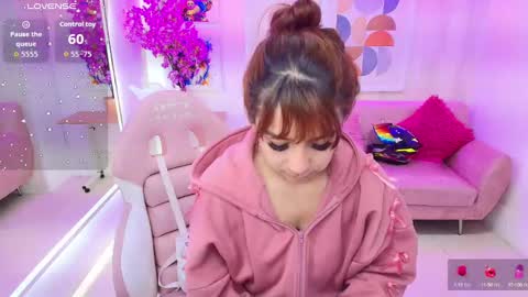 gabby_evanns online show from October 13, 12:05 pm