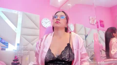 Gabby online show from May 28, 3:15 am