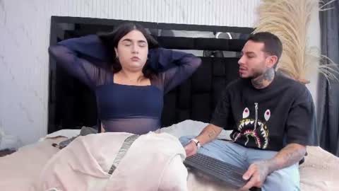 Snapshot of gabbyanddominic chatting on July 28, 12:48 pm Gabby And Dominic online show from July 28, 12:48 pm