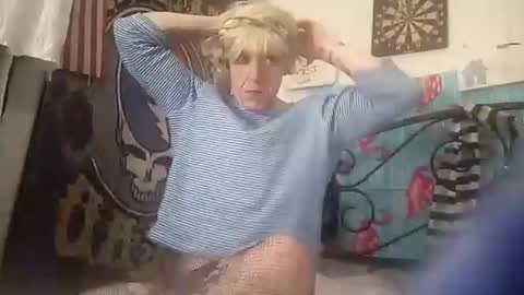 Snapshot of gabbybaby88 chatting on January 1, 6:38 pm gabbybaby88 online show from January 1, 6:38 pm