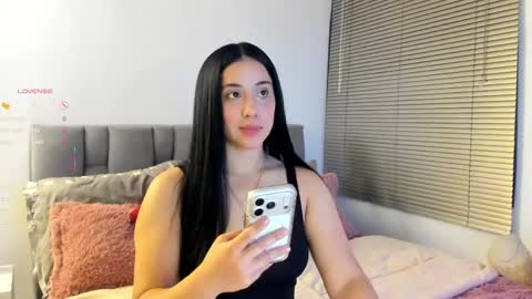 Snapshot of gabi_boom chatting on June 8, 12:58 am Gabriela online show from June 8, 12:58 am
