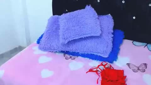 gabi_jhons_23 online show from November 8, 9:09 am