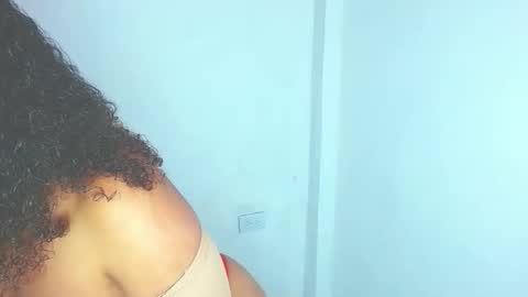 gabi_jhons_23 online show from March 29, 2:17 pm