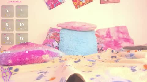 please follow my friendasya zas online show from December 20, 2:02 pm