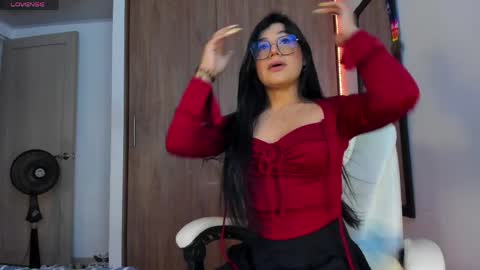 Gabriella Marcillo online show from May 18, 1:24 am