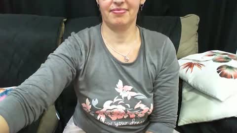 gaby  layla online show from September 9, 11:37 pm