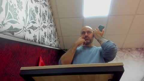 Gabriel Harmant online show from December 2, 1:35 pm