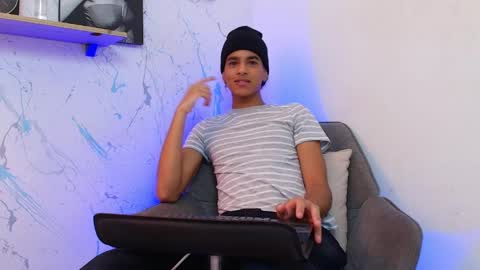 Snapshot of gabriel_maddox chatting on April 15, 1:51 pm GABRIEL online show from April 15, 1:51 pm