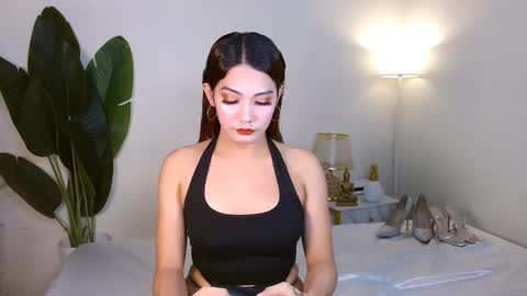 Snapshot of gabriela_deluxe chatting on October 24, 8:44 am gabriela_deluxe online show from October 24, 8:44 am