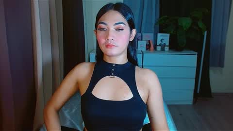 gabriela_deluxe online show from February 20, 10:10 pm