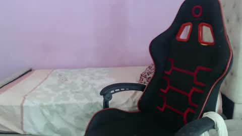 G A B R I E L A I S B A C K.  online show from February 17, 12:54 am