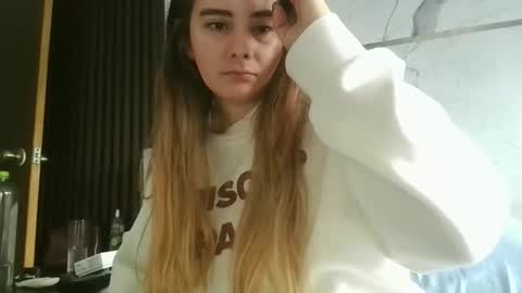 Gabriela Miller online show from December 15, 3:05 pm