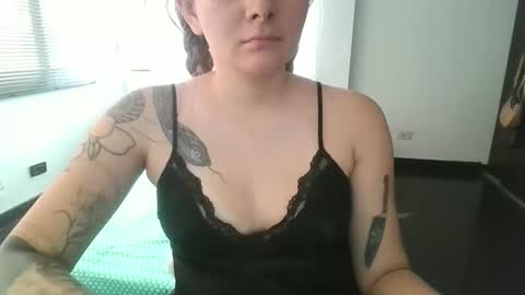 Snapshot of gabriela_miller_2 chatting on June 1, 2:19 pm Gabriela Miller online show from June 1, 2:19 pm