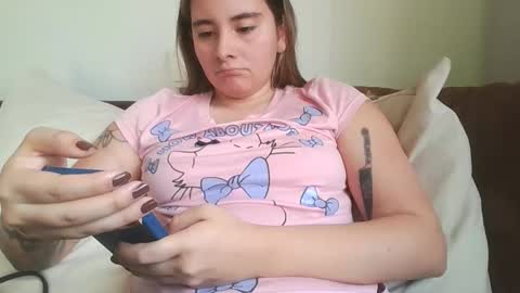 Snapshot of gabriela_miller_2 chatting on June 2, 2:52 pm Gabriela Miller online show from June 2, 2:52 pm