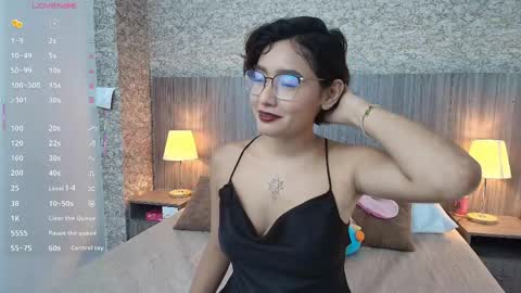 Snapshot of gabriela_vargas chatting on May 2, 10:26 pm Gabriela Vargas online show from May 2, 10:26 pm