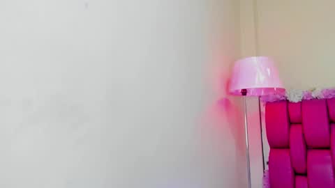 Gaby Im on vacation see you on November 25 online show from February 1, 5:58 pm