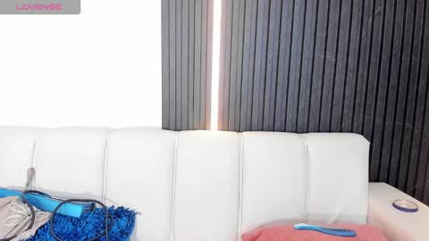 Snapshot of gabrielaa_miller_ chatting on October 2, 8:27 pm gabrielaa_miller_ online show from October 2, 8:27 pm