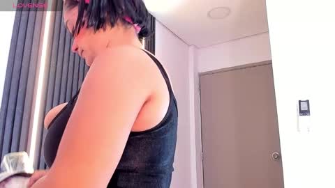 Snapshot of gabrielaa_miller_ chatting on October 11, 7:23 pm gabrielaa_miller_ online show from October 11, 7:23 pm
