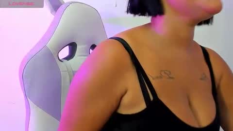 Snapshot of gabrielaa_miller_ chatting on October 16, 7:37 pm gabrielaa_miller_ online show from October 16, 7:37 pm