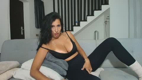 i love to squirt online show from February 8, 9:40 pm