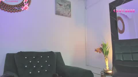 Snapshot of gabrielahot75 chatting on January 13, 4:08 pm gabrielahot75 online show from January 13, 4:08 pm