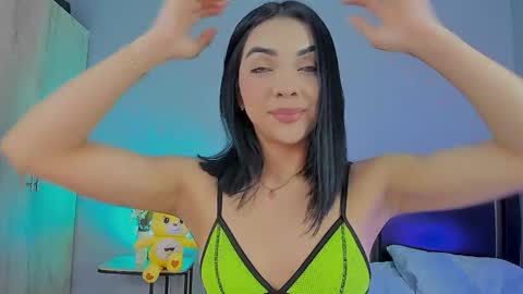 Gabriela Evans MS online show from March 5, 10:39 pm