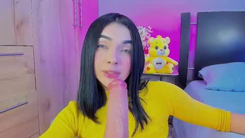 Gabriela Evans MS online show from March 15, 4:18 am