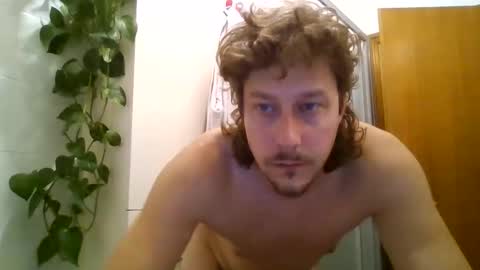 Snapshot of gabriele_manzoni chatting on June 4, 11:00 pm gabriele_manzoni online show from June 4, 11:00 pm