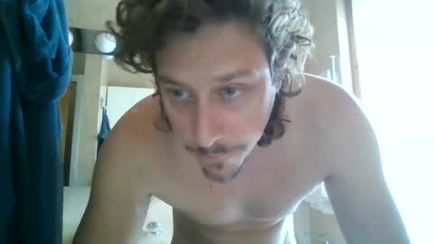 Snapshot of gabriele_manzoni chatting on June 7, 2:32 pm gabriele_manzoni online show from June 7, 2:32 pm