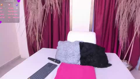 gabriellacox online show from September 18, 8:00 pm