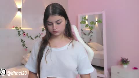 Gabriella online show from March 4, 10:38 pm