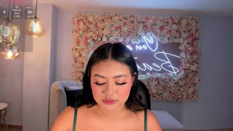 Gabriella Lee online show from September 24, 2:37 am