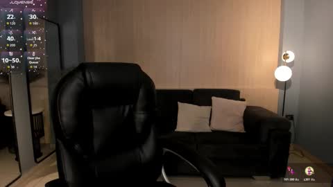 Gabriella Lee online show from October 28, 2:59 am