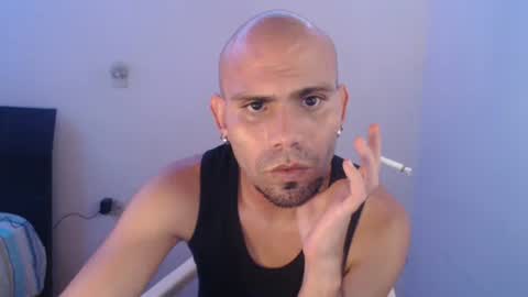 Snapshot of gabrielle_ramirez chatting on January 3, 3:38 am Gabriel online show from January 3, 3:38 am