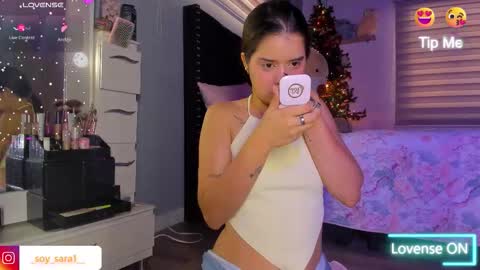 Snapshot of gabriiieela_ chatting on January 10, 2:41 pm Sara online show from January 10, 2:41 pm