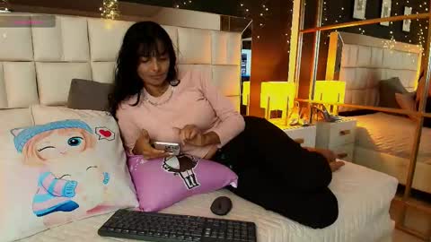 Snapshot of gaby_jazmin chatting on January 18, 6:55 pm Gaby online show from January 18, 6:55 pm