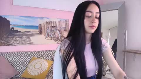 Snapshot of gaby_jin chatting on July 3, 12:11 pm Gaby online show from July 3, 12:11 pm