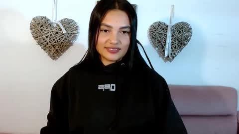 My name is Gabriela.. nice to meet you thumbs up please its very important to me online show from March 10, 3:33 am