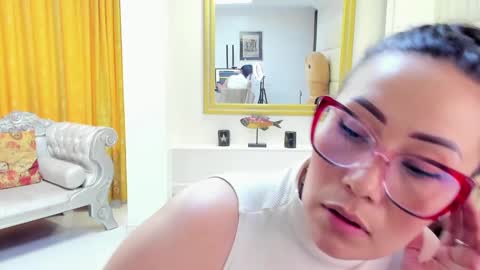 gabriela online show from December 16, 6:16 pm