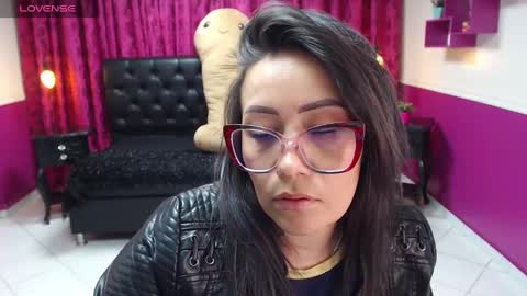 gabriela online show from February 14, 8:59 pm