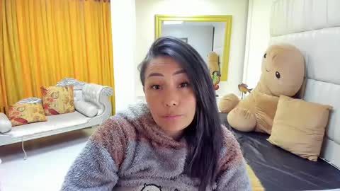 gabriela online show from March 3, 8:11 pm