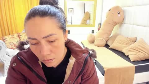 gabriela online show from October 14, 2:07 pm