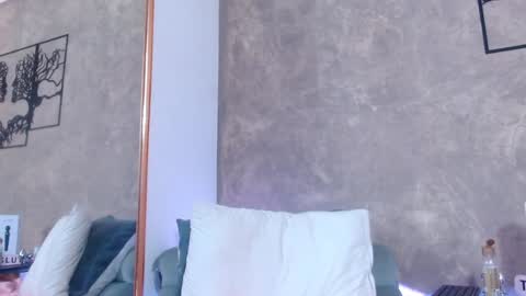 Gaby online show from December 31, 1:36 am