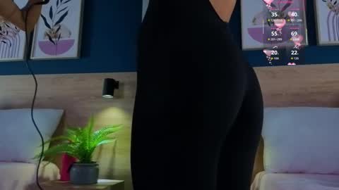 Gaby online show from September 29, 8:02 pm